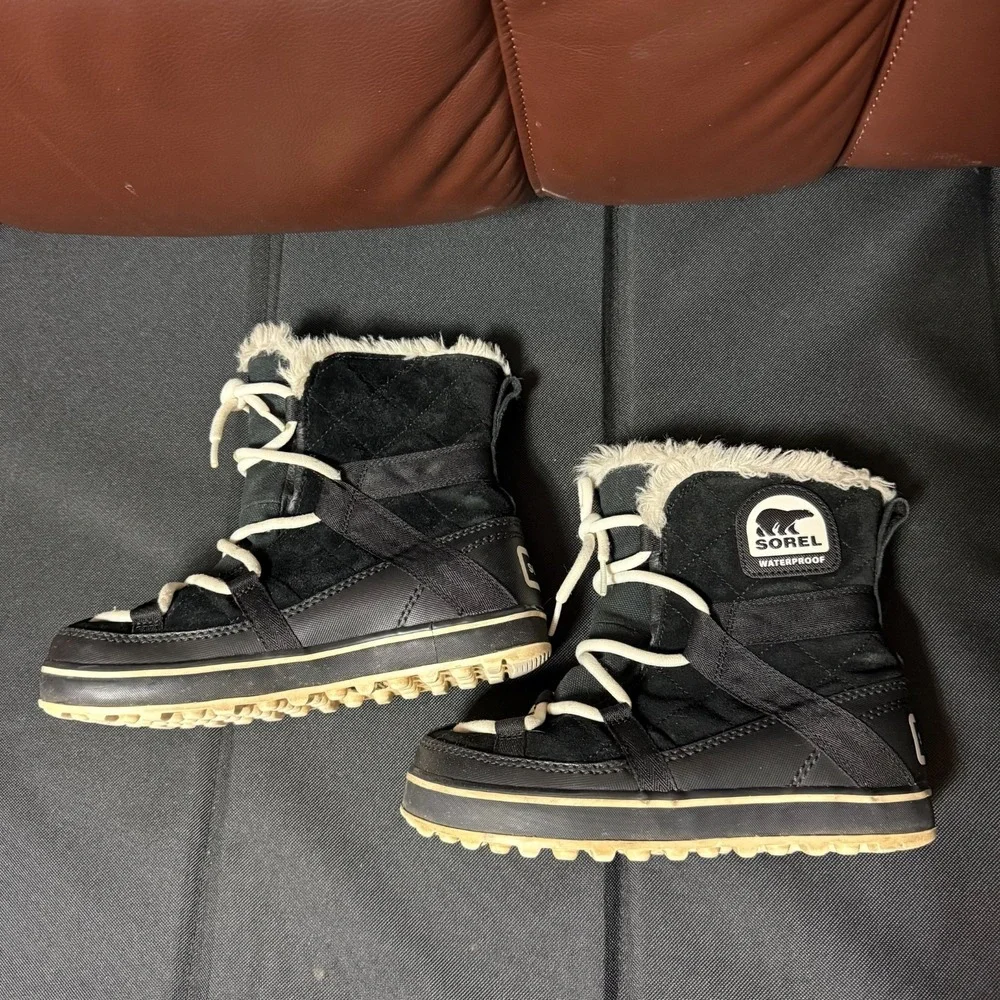 Sorel NL2079-010 Womens Waterproof Winter Snow Boots Black Faux Fur Size‎ 5